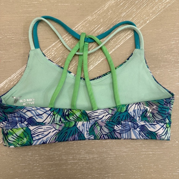 Old Navy Active Girl’s Sports Bra - Picture 2 of 4